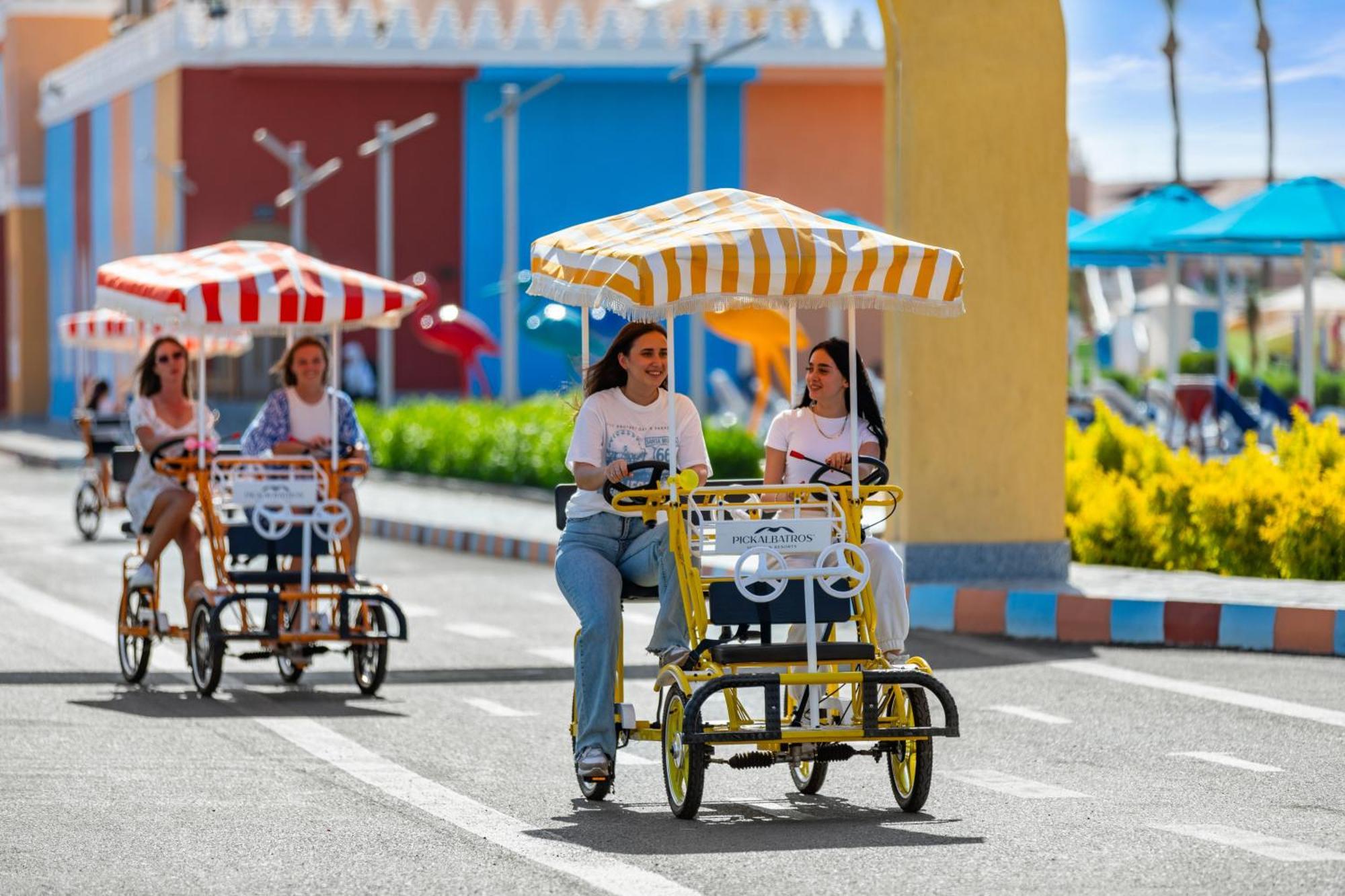 Neverland City Hurghada - Pickalbatros Экстерьер фото